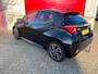 Toyota Yaris 1.5 Hybrid Dynamic Automaat / Trekhaak / Stoelverw. / Apple - Android Navi / LM / 4 seiz. banden / Hoge instap en zit