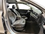 Kia Niro EV e-Niro DynamicPlusLine 64 kWh I SOH 100% I Schuifdak I Half-Leder