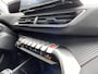 Peugeot 3008 ALLURE 1.2 PureTech-130pk AUTOMAAT (EAT8) cruise- en climate control navigatie&bluetooth, parkeersensoren v+a+camera achter,adaptieve cruise,dodehoek