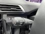 Peugeot 3008 ALLURE 1.2 PureTech-130pk AUTOMAAT (EAT8) cruise- en climate control navigatie&bluetooth, parkeersensoren v+a+camera achter,adaptieve cruise,dodehoek