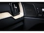 Volvo XC60 2.0 T6 Plug-in hybrid AWD Ultra Bright | PANORAMADAK | STUURVERWARMING | DAB | APPLE | 360 CAMERA