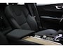 Volvo XC60 2.0 T6 Plug-in hybrid AWD Ultra Bright | PANORAMADAK | STUURVERWARMING | DAB | APPLE | 360 CAMERA