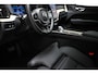 Volvo XC60 2.0 T6 Plug-in hybrid AWD Ultra Bright | PANORAMADAK | STUURVERWARMING | DAB | APPLE | 360 CAMERA