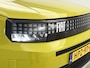 Fiat Grande Panda La Prima 11 kW 44 kWh 113pk Automaat | Navigatie | Camera | Stoel-/Stuurverwarming | LED Koplampen | DAB Ontvanger | Climate Control | Cruise Control | 17"LMV | Apple Carplay/Android Auto |