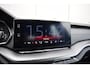 Skoda Octavia Combi 1.0 e-TSI Business Edition | Carplay | Climate | Camera | 17'' Velgen