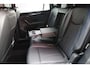 Volkswagen Tayron 1.5 eHybrid R-Line Edition 272PK / 200kW, LED Matrix IQ. Light, 360° rondomzichtcamera, panoramadak, head-up display, verwarm- en ventileerbare voorstoelen met massagefunctie, verwarmbare achterbank, lederen bekleding, dodehoekdetectie (Side Assist), Apple Carplay & Android Auto, autonome parkeerfunctie, verwarmbare voorruit, Travel Assist, 20'' LMV 'York'