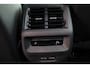 Volkswagen Tayron 1.5 eHybrid R-Line Edition 272PK / 200kW, LED Matrix IQ. Light, 360° rondomzichtcamera, panoramadak, head-up display, verwarm- en ventileerbare voorstoelen met massagefunctie, verwarmbare achterbank, lederen bekleding, dodehoekdetectie (Side Assist), Apple Carplay & Android Auto, autonome parkeerfunctie, verwarmbare voorruit, Travel Assist, 20'' LMV 'York'