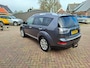 Mitsubishi Outlander 2.4 Instyle 7 zitplaatsen
