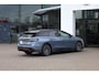 Volkswagen ID.7 Tourer Pro S Limited Edition 86 kWh 286PK / 210kW, LED Matrix IQ.Light, warmtepomp, panoramadak, 360° rondomzicht camera, voorstoelen verwarm- en ventileerbaar met massagefunctie, Apple Carplay & Android Auto, head-up display, Keyless Entry & Go, dodehoekdetectie (Side Assist), verwarmbare achterbank, adaptive cruise control met Stop & Go, dynamische grootlichtassistent (Dynamic Light Assist), verwarmbare voorruit, 20'' LMV 'Trondheim'
