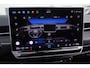Volkswagen ID.7 Tourer Pro S Limited Edition 86 kWh 286PK / 210kW, LED Matrix IQ.Light, warmtepomp, panoramadak, 360° rondomzicht camera, voorstoelen verwarm- en ventileerbaar met massagefunctie, Apple Carplay & Android Auto, head-up display, Keyless Entry & Go, dodehoekdetectie (Side Assist), verwarmbare achterbank, adaptive cruise control met Stop & Go, dynamische grootlichtassistent (Dynamic Light Assist), verwarmbare voorruit, 20'' LMV 'Trondheim'