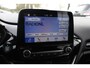 Ford Fiesta 1.0 EcoBoost Titanium Automaat / 52.242 km / Trekhaak / Camera / CarPlay / 16'' / Navigatie / Parkeerhulp V+A / DAB / Getint glas / Cruise Control