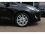 Ford Fiesta 1.0 EcoBoost Titanium Automaat / 52.242 km / Trekhaak / Camera / CarPlay / 16'' / Navigatie / Parkeerhulp V+A / DAB / Getint glas / Cruise Control