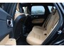 Volvo XC60 2.0 T8 Twin Engine AWD Inscription / NL Auto! / Full option! / Trekhaak / Panoramadak / 360Camera / Head-up / Luxe Leder / Keyless / 20'' / Bowrs&Wilkens / Stuur+Stoelverwarming / Stoelventilatie / Dodehoek / DAB / ACC