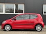 Volkswagen Up! 1.0 High up!/Cruise control/Airco/elektr. spiegels/elektr ramen/