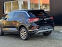 Volkswagen T-Roc 1.5TSI Aut. Style/iQ Light/Dodehoekdet/Carplay/Stoelverw/Elek ac