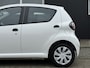 Toyota Aygo 1.0 VVT-i Comfort/Airco/Elektrische ramen/ 5 deuren/Stuurbekrach