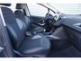 Peugeot 2008 1.2 VTi Allure Climate / Navi / Cruise / Parkeers. / Elektr. ramen / Lm velgen / NAP