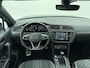 Volkswagen Tiguan 1.4 TSI eHybrid R-Line | Pano dak | Keyless | Elek Achterklep | ACC | Camera | Navigatie |