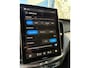 Volvo XC60 2.0 T6 Plug-in Hybrid AWD Plus Black Edition | Facelift | Luchtvering | Bowers Wilkins Audio | Stoelmassage | Trekhaak | 360 Graden Camera | Head-up Display | Panoramadak | Nappaleder