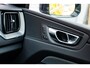 Volvo XC60 Plug-in Hybrid T6 AWD Plus Dark | Long Range | Google Maps navigatie | Panoramadak | Adaptive cruise control | Stoel- en stuurverwarming | Standkachel | Dode hoek detectie BLIS | Apple Carplay / Android Auto | 20 inch velgen | Verwarmbare achterbank |