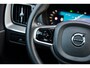 Volvo XC60 Plug-in Hybrid T6 AWD Plus Dark | Long Range | Google Maps navigatie | Panoramadak | Adaptive cruise control | Stoel- en stuurverwarming | Standkachel | Dode hoek detectie BLIS | Apple Carplay / Android Auto | 20 inch velgen | Verwarmbare achterbank |