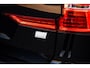 Volvo XC60 Plug-in Hybrid T6 AWD Plus Dark | Long Range | Google Maps navigatie | Panoramadak | Adaptive cruise control | Stoel- en stuurverwarming | Standkachel | Dode hoek detectie BLIS | Apple Carplay / Android Auto | 20 inch velgen | Verwarmbare achterbank |