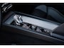 Volvo XC60 Plug-in Hybrid T6 AWD Plus Dark | Long Range | Google Maps navigatie | Panoramadak | Adaptive cruise control | Stoel- en stuurverwarming | Standkachel | Dode hoek detectie BLIS | Apple Carplay / Android Auto | 20 inch velgen | Verwarmbare achterbank |