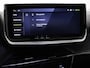 Peugeot 2008 1.2 Hybrid 136 pk Automaat Allure | DEMO ! | Navigatie | Apple Carplay/Android Auto | Climate Control | Dab | Led | Parkeer sensoren | Cruise Control | Stoelverwarming