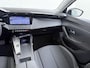 Peugeot 308 SW 1.2 PureTech Active Pack Business Automaat | Navigatie | Automatische airco | Parkeersensoren achter | Lichtmetalen velgen | Apple Carplay en Android auto