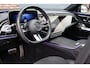 Mercedes-Benz E-klasse Estate 300 e AMG Line | Hyperscreen | Luchtvering | Distronic+ | Trekhaak | Burmester | HUD | Verwarmd Stuurwiel | Panoramadak | Digital Light | Achterbank Verwarmd |