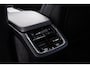 Volvo XC90 2.0 T8 Recharge AWD R-Design Panoramadak - Trekhaak - B&W - Luchtvering - Head up - achterbank verwarmd - Visual Park Assist - Parkeerverwarming met timer - Verwarmbaar stuurwiel -