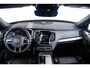 Volvo XC90 2.0 T8 Recharge AWD R-Design Panoramadak - Trekhaak - B&W - Luchtvering - Head up - achterbank verwarmd - Visual Park Assist - Parkeerverwarming met timer - Verwarmbaar stuurwiel -