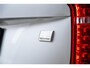 Volvo XC90 2.0 T8 Recharge AWD R-Design Panoramadak - Trekhaak - B&W - Luchtvering - Head up - achterbank verwarmd - Visual Park Assist - Parkeerverwarming met timer - Verwarmbaar stuurwiel -