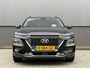 Hyundai Kona GDI 141pk HEV 2WD Fashion | Head-Up Display | All-Season Banden | Adaptive Cruise Control | Camera Achter | Navigatie | KRELL Premium Audiosysteem |