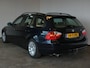 BMW 3-Serie Touring 320i High Executive NWE APK