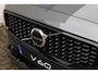 Volvo V60 T6 Plug-in hybrid AWD Plus Dark | Panoramadak | Harman Kardon geluidsysteem | Rondomzicht camera | Hemelbekleding donker | Nappa leder charcoal bekleding | Google services | Getinte ramen | Apple Carplay & Android Auto | Verwarmbare voor- en achterstoelen | Verwarmbaar stuurwiel | Elektrisch verstelbare stoelen met geheugenstanden |