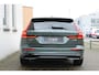 Volvo V60 T6 Plug-in hybrid AWD Plus Dark | Panoramadak | Harman Kardon geluidsysteem | Rondomzicht camera | Hemelbekleding donker | Nappa leder charcoal bekleding | Google services | Getinte ramen | Apple Carplay & Android Auto | Verwarmbare voor- en achterstoelen | Verwarmbaar stuurwiel | Elektrisch verstelbare stoelen met geheugenstanden |