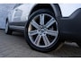 Volvo XC70 D4 FWD Inscription Edition | Unieke Auto - Dealer Onderhouden | Navigatie | Schuif-/Kanteldak | Lederen Bekleding | Elek. Stoelen | Memory | Park Assist | Adaptieve Cruise Control | Stoelverwarming | Elek. Achterklep | Volvo On Call | 18" LM