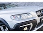 Volvo XC70 D4 FWD Inscription Edition | Unieke Auto - Dealer Onderhouden | Navigatie | Schuif-/Kanteldak | Lederen Bekleding | Elek. Stoelen | Memory | Park Assist | Adaptieve Cruise Control | Stoelverwarming | Elek. Achterklep | Volvo On Call | 18" LM