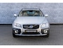 Volvo XC70 D4 FWD Inscription Edition | Unieke Auto - Dealer Onderhouden | Navigatie | Schuif-/Kanteldak | Lederen Bekleding | Elek. Stoelen | Memory | Park Assist | Adaptieve Cruise Control | Stoelverwarming | Elek. Achterklep | Volvo On Call | 18" LM