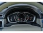 Volvo XC70 D4 FWD Inscription Edition | Unieke Auto - Dealer Onderhouden | Navigatie | Schuif-/Kanteldak | Lederen Bekleding | Elek. Stoelen | Memory | Park Assist | Adaptieve Cruise Control | Stoelverwarming | Elek. Achterklep | Volvo On Call | 18" LM