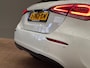 Mercedes-Benz A-klasse 160 Business Solution Camera | Parkeersensoren | Widescreen | Stoelverwarming | LED | 16" Lichtmetaal | Navigatie | Achteruitrijcamera | Airco (automatisch) | Cruise control