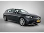 Mercedes-Benz C-klasse Estate 300 e AMG Line Trekhaak | Achteruitrijcamera | Digitale radio DAB+ | Sfeerverlichting | Inclusief 24 maanden MB Certified garantie voor Europa.