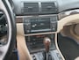 BMW 3-Serie Touring 320i Executive AUT/PDC/CLIMA BJ 2002