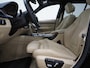 BMW 3-Serie Touring 320i M Sport Shadow | Panoramadak | Leder | Keyless | Memory | Sfeerlicht | Zwarte Hemel | LED