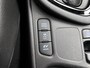 Toyota Yaris 1.5 Hybrid Launch Edition Limited | Head-Up Display | Stoelverwarming | Lederen bekleding | Draadloze telefoonlader | Achteruitrijcamera | Climate Control | Navigatie | Apple CarPlay/Android Auto |