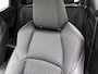 Toyota Yaris 1.5 Hybrid Launch Edition Limited | Head-Up Display | Stoelverwarming | Lederen bekleding | Draadloze telefoonlader | Achteruitrijcamera | Climate Control | Navigatie | Apple CarPlay/Android Auto |