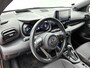 Toyota Yaris 1.5 Hybrid Launch Edition Limited | Head-Up Display | Stoelverwarming | Lederen bekleding | Draadloze telefoonlader | Achteruitrijcamera | Climate Control | Navigatie | Apple CarPlay/Android Auto |