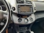Toyota RAV4 2.0 VVTi X-Style complete in Nederland nieuw geleverde Rav4 automaat met leren bekleding en trekhaak!