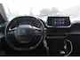 Peugeot 2008 1.2 PureTech *Active* | Trekhaak | Carplay | PDC | Cruise & Climate Control | Navigatie | Bluetooth | Orig. NL | Distributie vervangen ! |